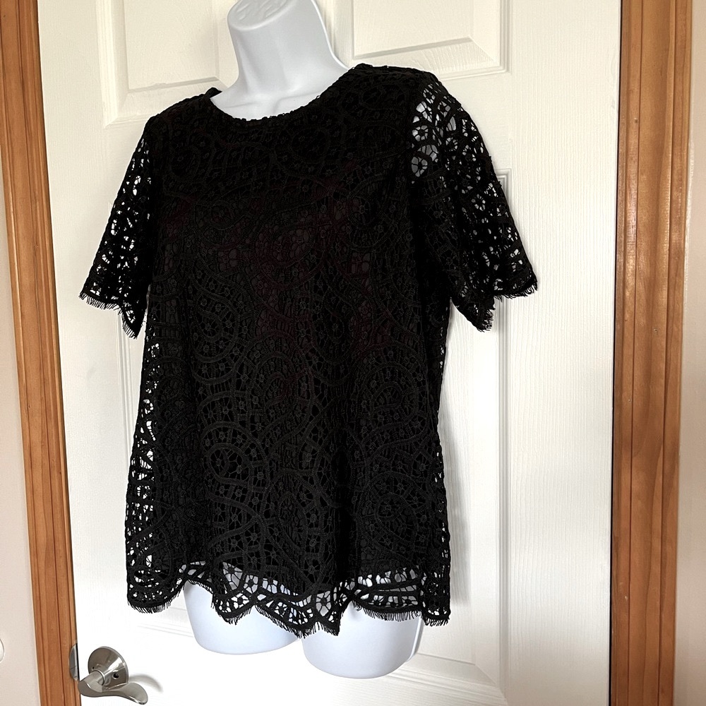Philosophy Dress Shirt  black lace 🌷LIKE NEW with lining size small